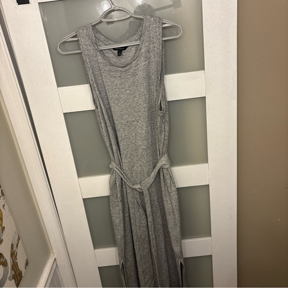 BANANA REPUBLIC Dress Midi Tank Size L Tall gray belt slits